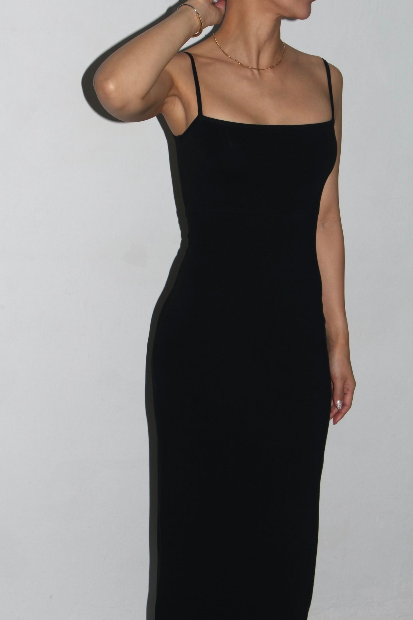 REiL BLACK DRESS