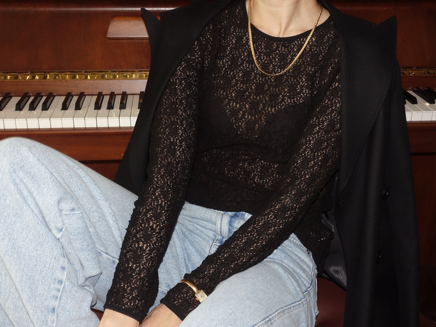 REiL LACE BLOUSE / BLACK