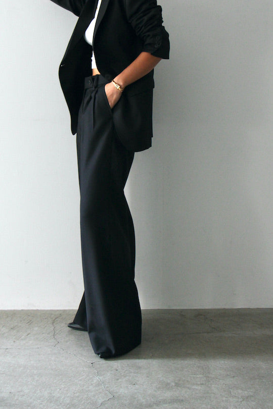 REiL SOLID BLACK TAILORED PANTS
