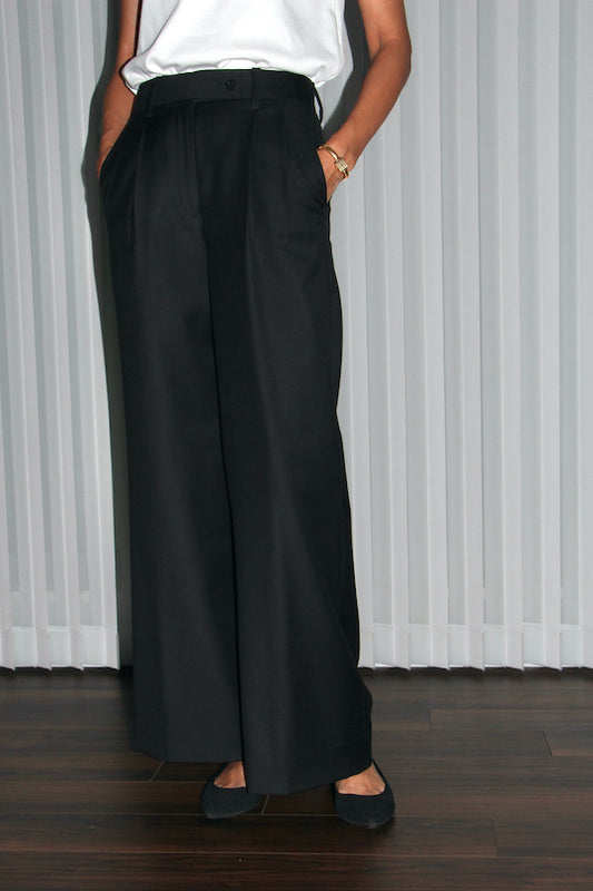 REiL SOLID BLACK TAILORED PANTS