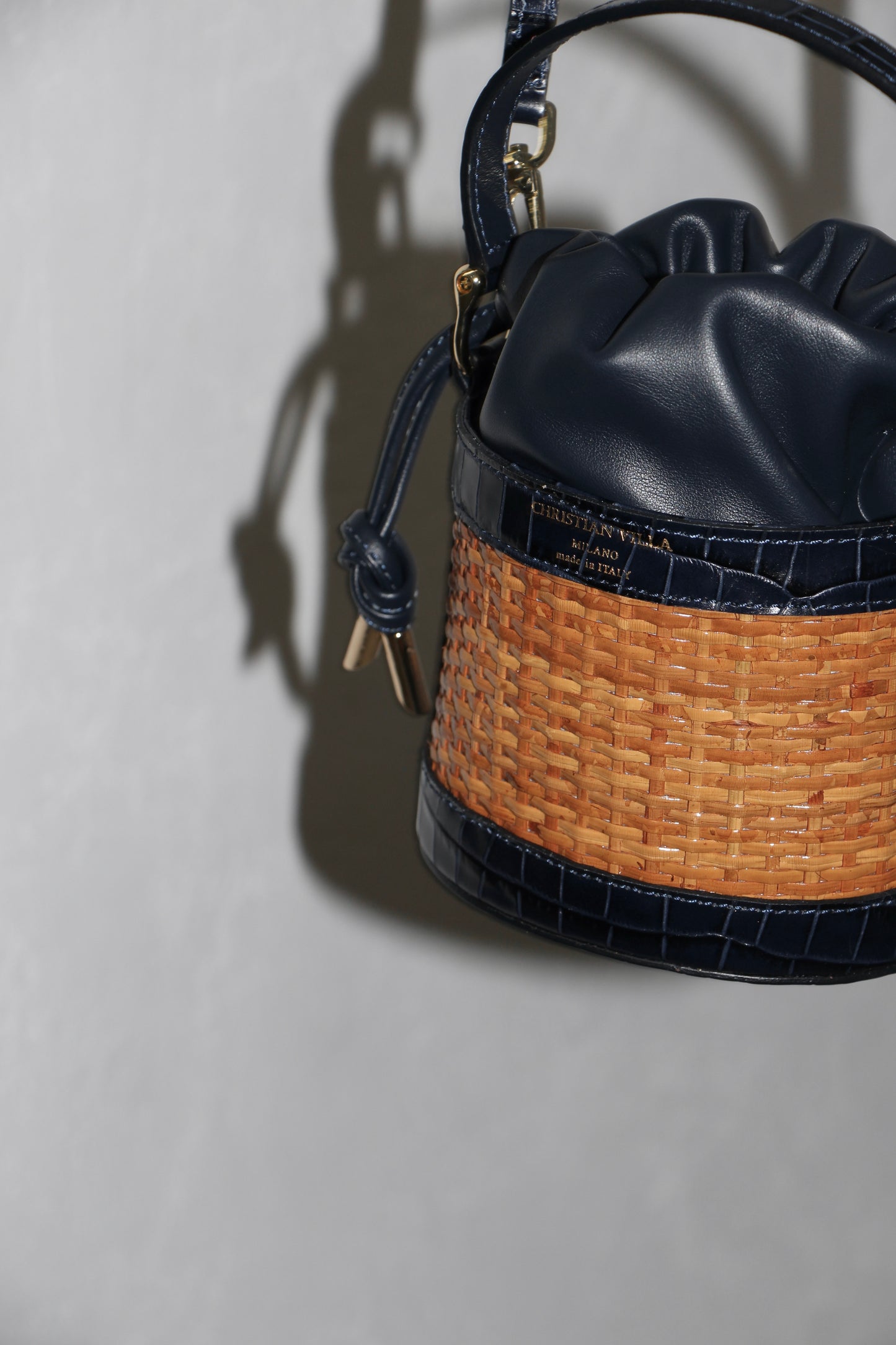 CHRISTIAN VILLA / Rattan Bucket Bag