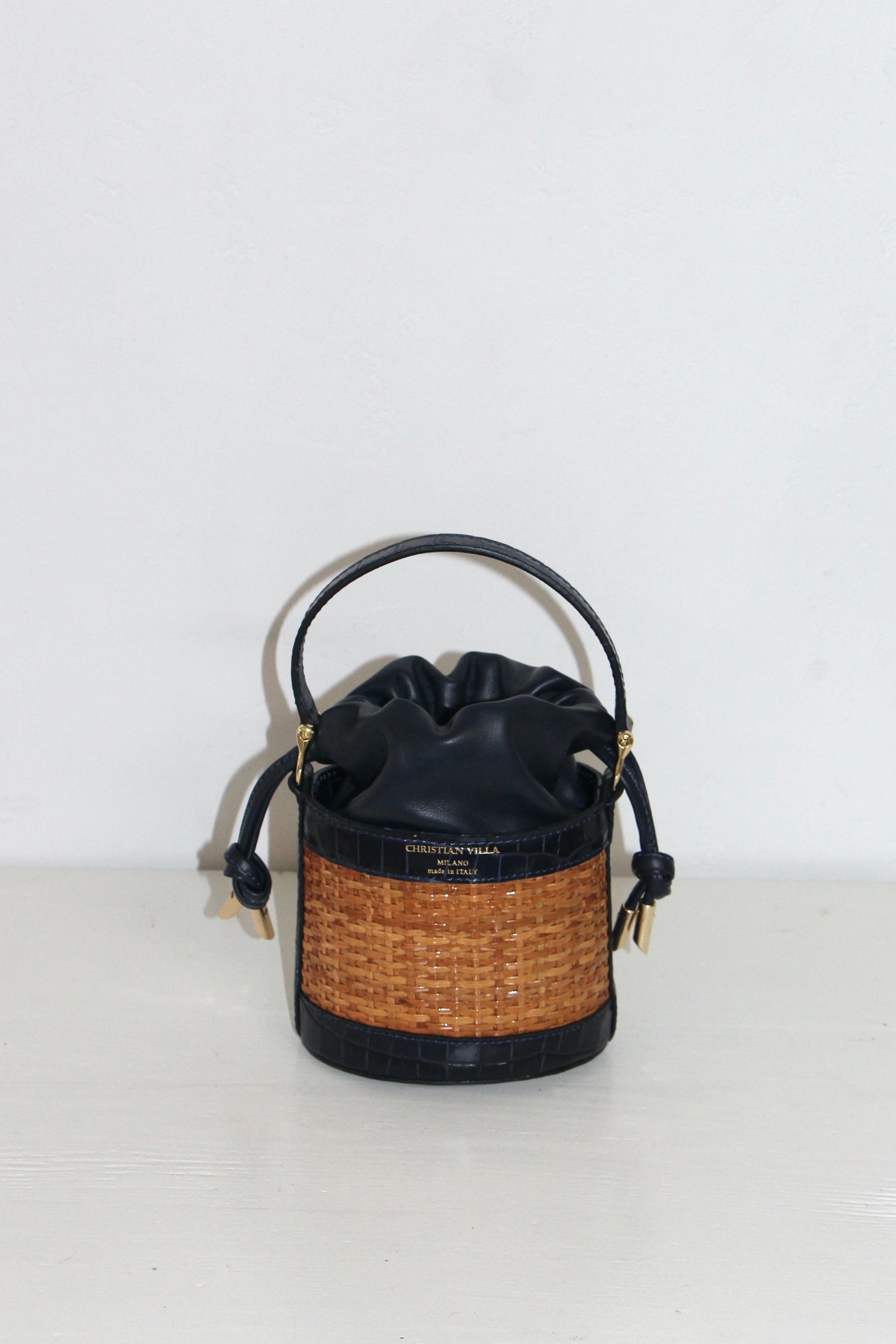 CHRISTIAN VILLA / Rattan Bucket Bag