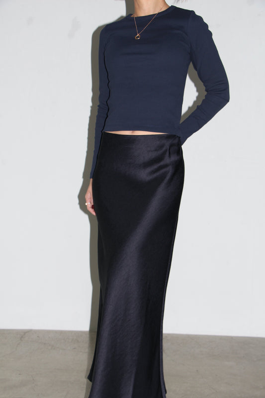 REiL BIAS CUT SATIN SKIRT / NAVY